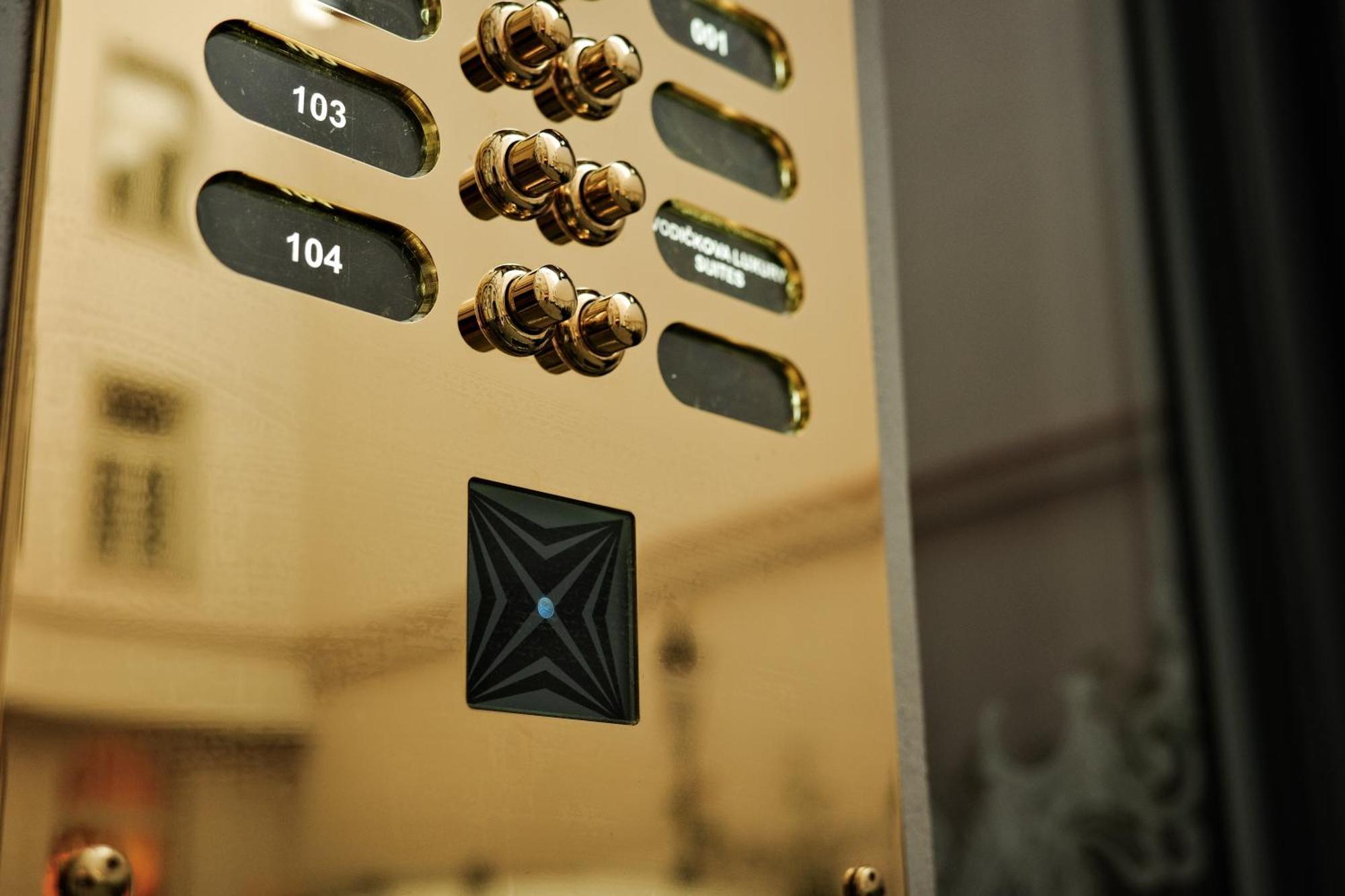 Vodickova Luxury Suites Prague Extérieur photo